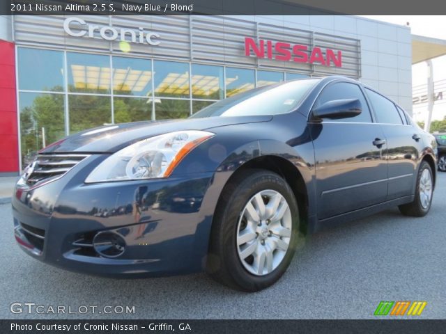 2011 Nissan Altima 2.5 S in Navy Blue