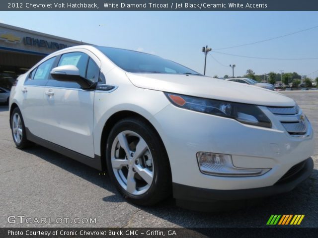 2012 Chevrolet Volt Hatchback in White Diamond Tricoat
