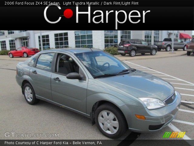 2006 Ford Focus ZX4 SE Sedan in Light Tundra Metallic