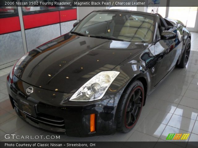 2006 Nissan 350Z Touring Roadster in Magnetic Black Pearl