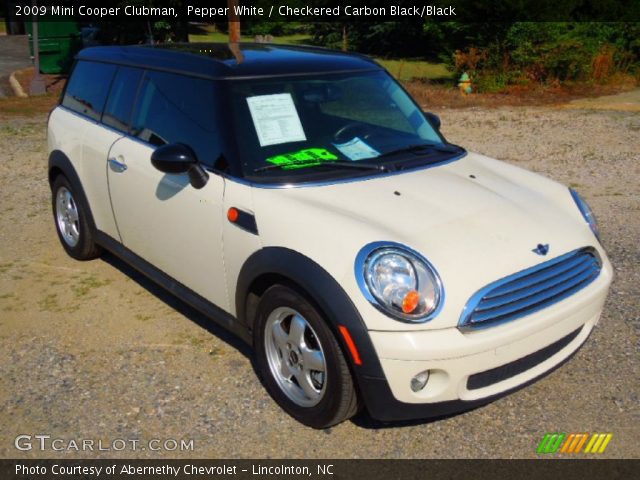 2009 Mini Cooper Clubman in Pepper White