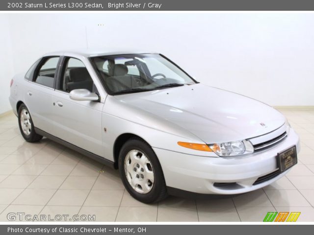 2002 Saturn L Series L300 Sedan in Bright Silver