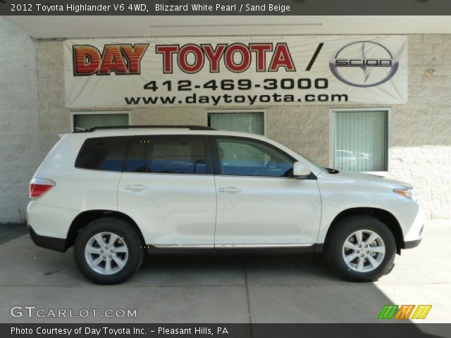 2012 Toyota Highlander V6 4WD in Blizzard White Pearl