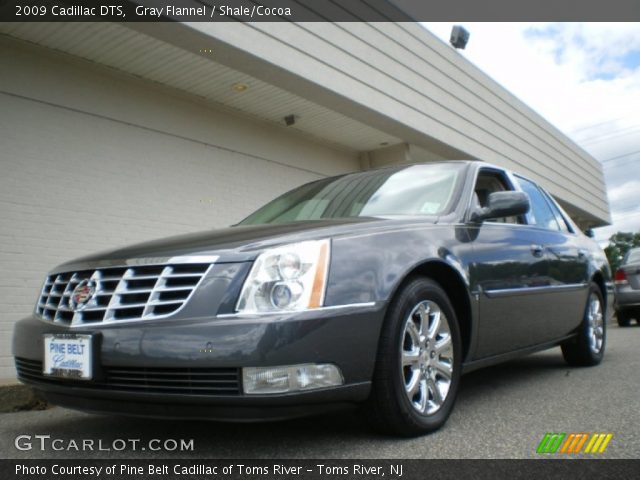 2009 Cadillac DTS  in Gray Flannel