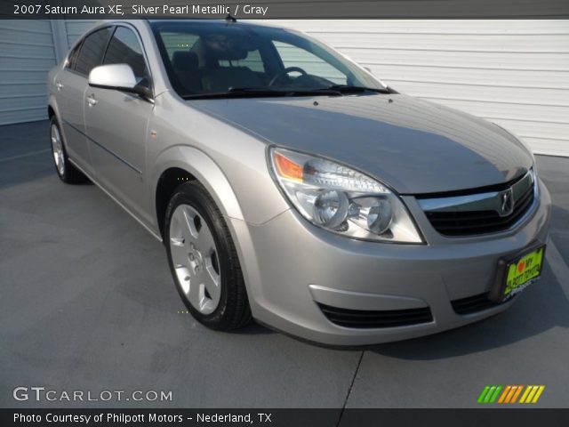2007 Saturn Aura XE in Silver Pearl Metallic