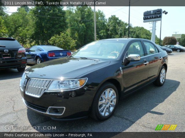 2011 Lincoln MKZ FWD in Tuxedo Black Metallic