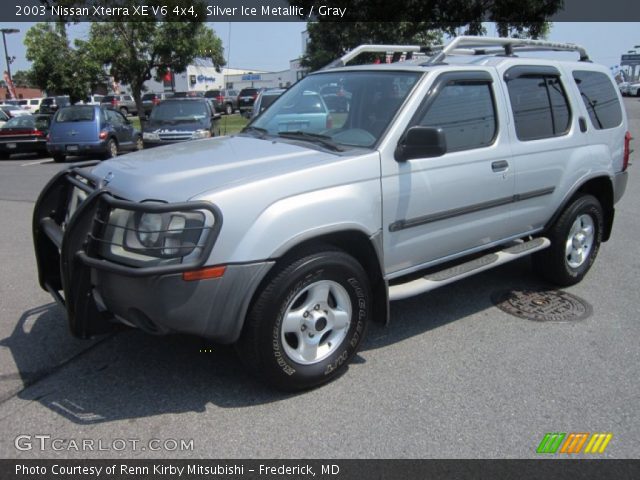 Silver nissan xterra #2