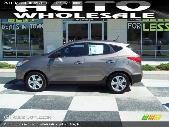 2011 Hyundai Tucson GL in Graphite Gray