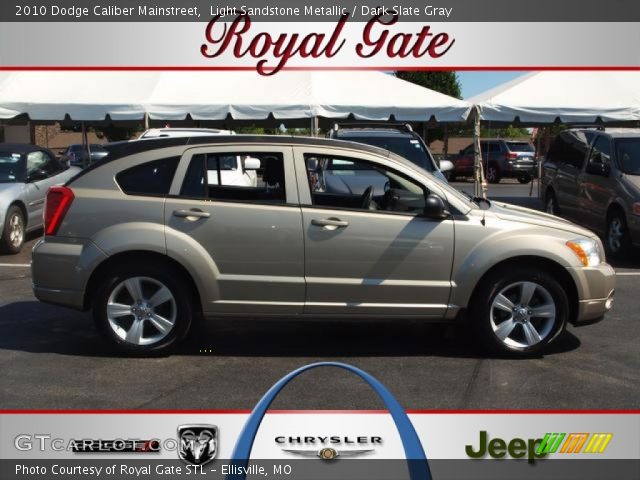 2010 Dodge Caliber Mainstreet in Light Sandstone Metallic