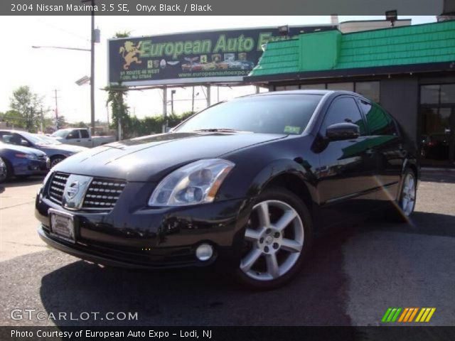 2004 Nissan Maxima 3.5 SE in Onyx Black