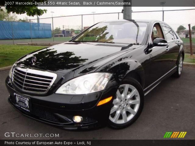 2007 Mercedes-Benz S 550 4Matic Sedan in Black