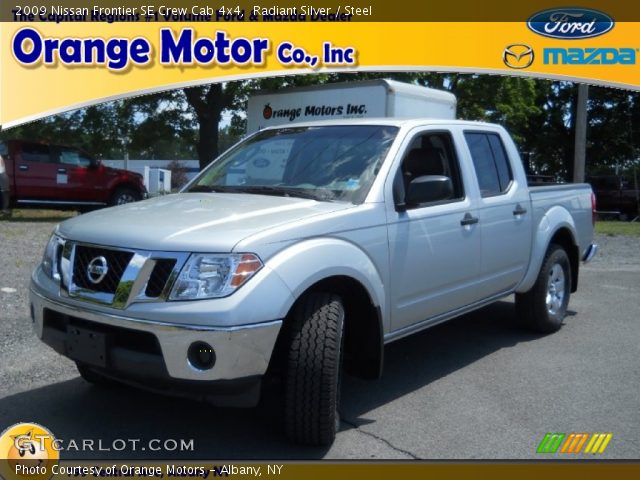 2009 Nissan Frontier SE Crew Cab 4x4 in Radiant Silver