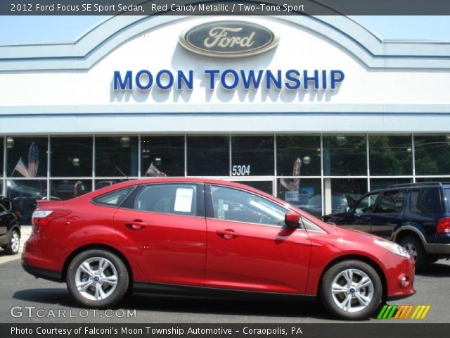 2012 Ford Focus SE Sport Sedan in Red Candy Metallic