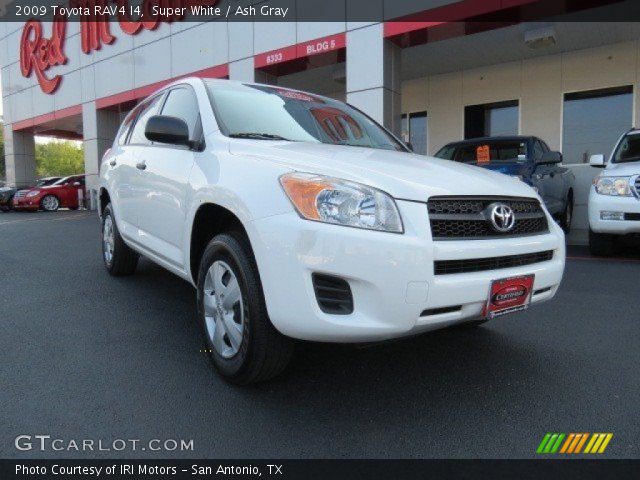2009 Toyota RAV4 I4 in Super White