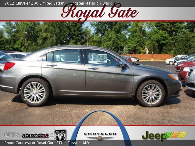 2012 Chrysler 200 Limited Sedan in Tungsten Metallic