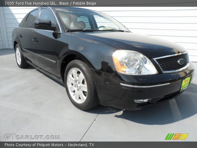2005 Ford Five Hundred SEL in Black