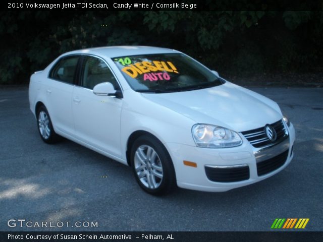2010 Volkswagen Jetta TDI Sedan in Candy White