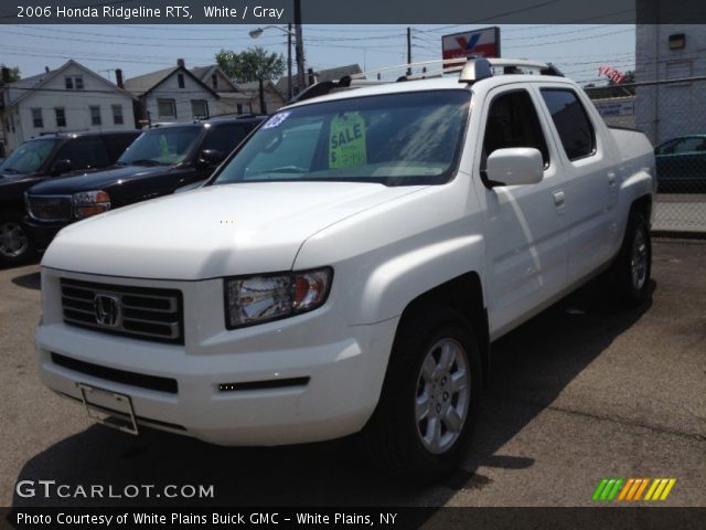 2006 Honda Ridgeline RTS in White