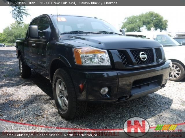 2010 Nissan Titan PRO-4X Crew Cab 4x4 in Galaxy Black
