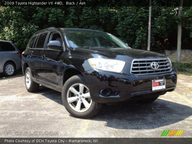 2009 Toyota Highlander V6 4WD in Black