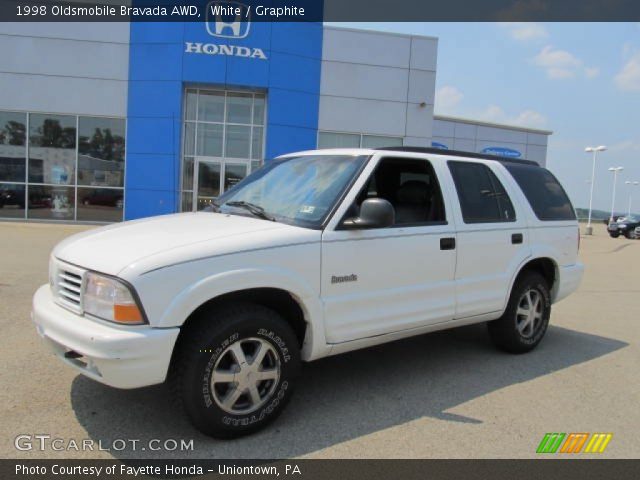 1998 Oldsmobile Bravada AWD in White