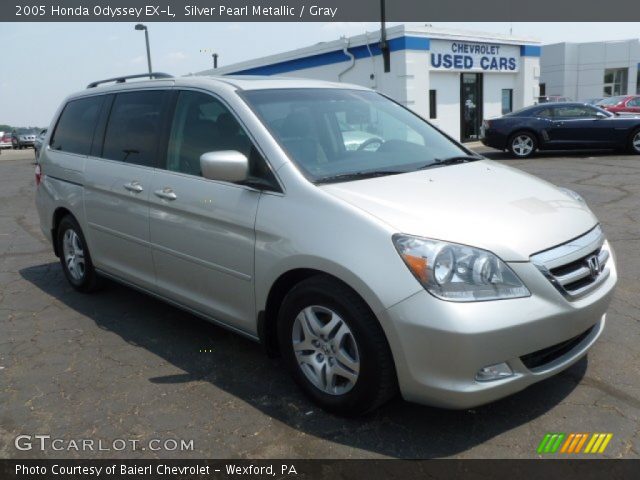 2005 Honda Odyssey EX-L in Silver Pearl Metallic