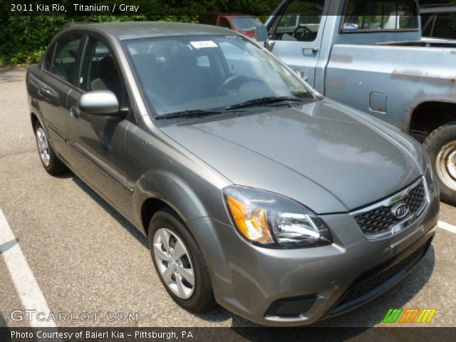 2011 Kia Rio  in Titanium