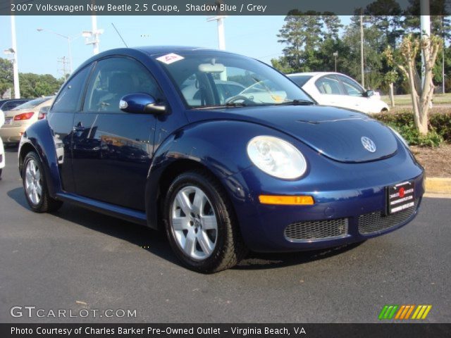2007 Volkswagen New Beetle 2.5 Coupe in Shadow Blue