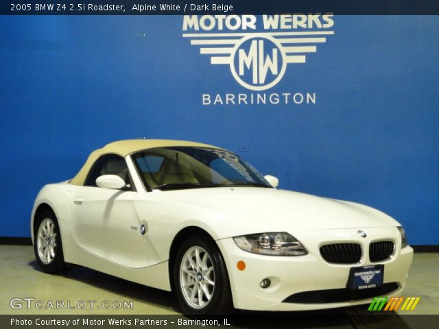 2005 BMW Z4 2.5i Roadster in Alpine White