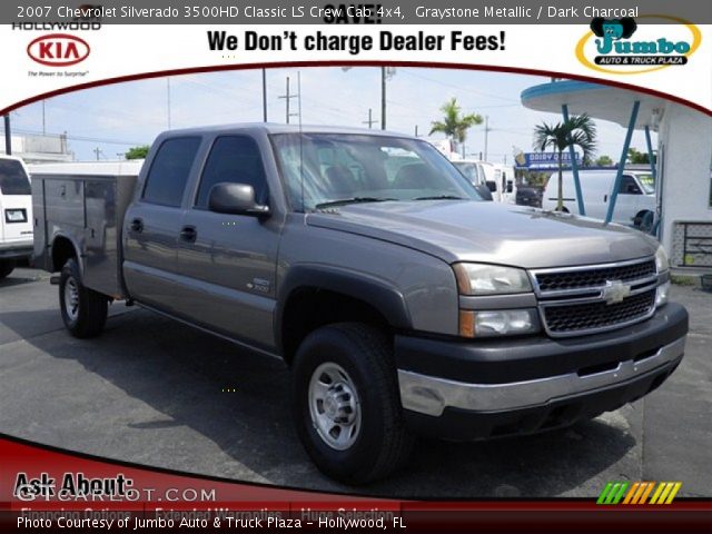 2007 Chevrolet Silverado 3500HD Classic LS Crew Cab 4x4 in Graystone Metallic