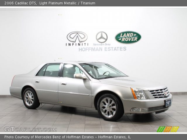 2006 Cadillac DTS  in Light Platinum Metallic