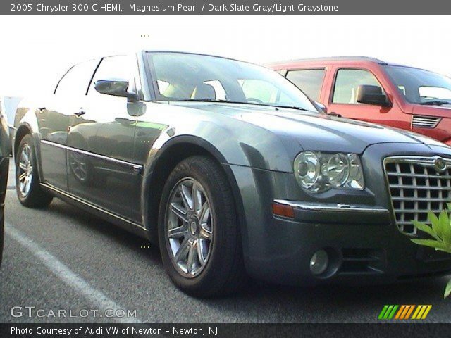 2005 Chrysler 300 C HEMI in Magnesium Pearl
