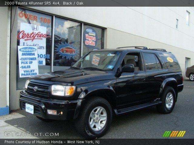 2000 Toyota 4Runner SR5 4x4 in Black