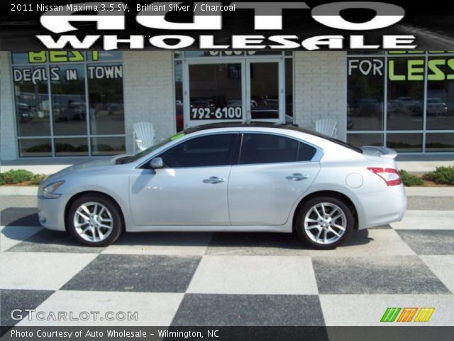 2011 Nissan Maxima 3.5 SV in Brilliant Silver