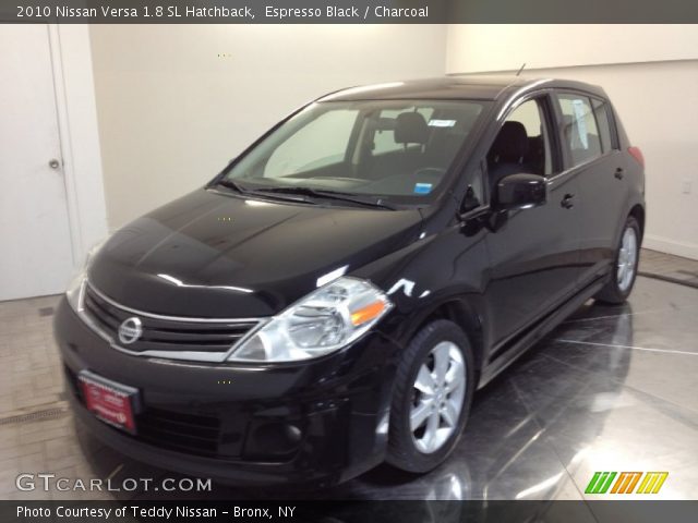 2010 Nissan Versa 1.8 SL Hatchback in Espresso Black