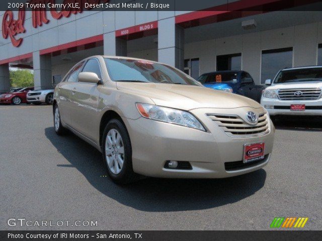 2009 Toyota Camry XLE in Desert Sand Metallic