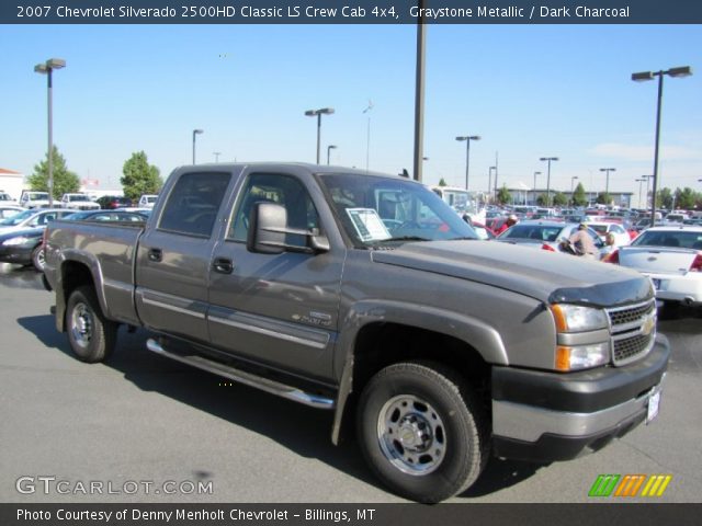 2007 Chevrolet Silverado 2500HD Classic LS Crew Cab 4x4 in Graystone Metallic