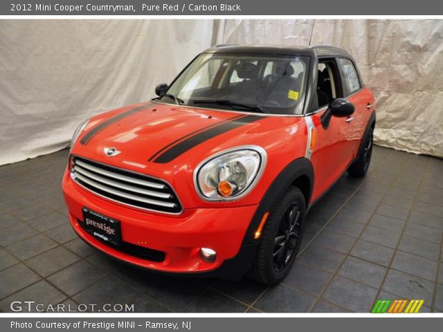 2012 Mini Cooper Countryman in Pure Red