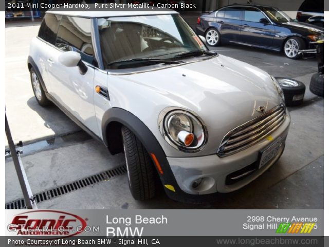 2011 Mini Cooper Hardtop in Pure Silver Metallic