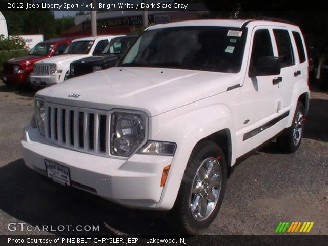 2012 Jeep Liberty Sport 4x4 in Bright White