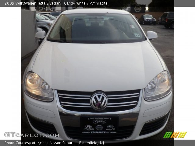 2009 Volkswagen Jetta S Sedan in Candy White