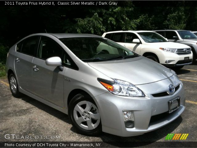 2011 Toyota Prius Hybrid II in Classic Silver Metallic