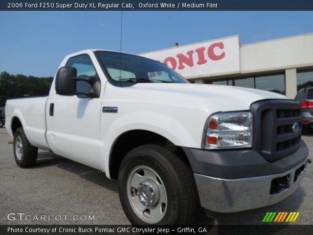 2006 Ford F250 Super Duty XL Regular Cab in Oxford White