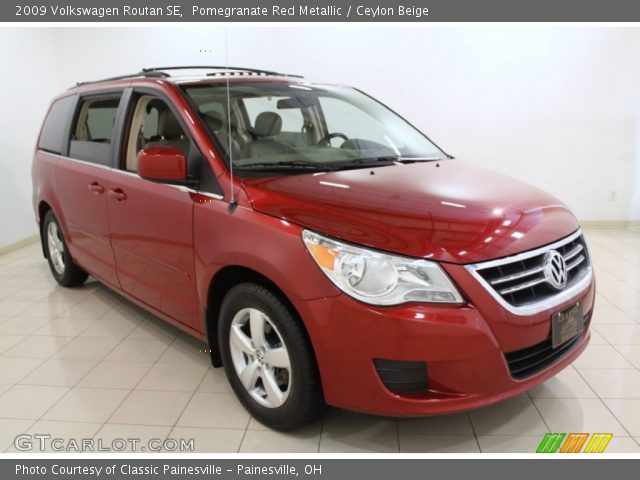 2009 Volkswagen Routan SE in Pomegranate Red Metallic