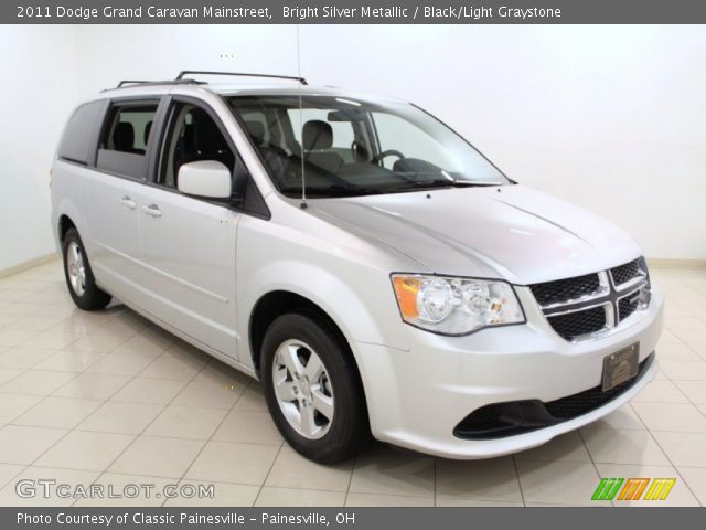 2011 Dodge Grand Caravan Mainstreet in Bright Silver Metallic