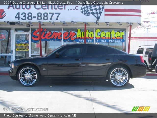 2007 Dodge Charger  in Brilliant Black Crystal Pearl