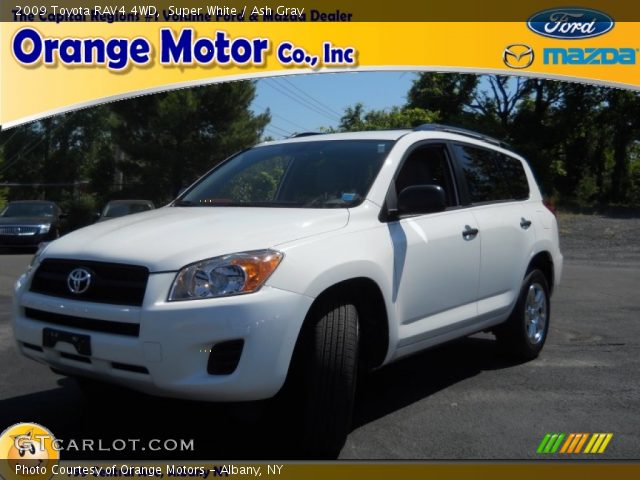 2009 Toyota RAV4 4WD in Super White