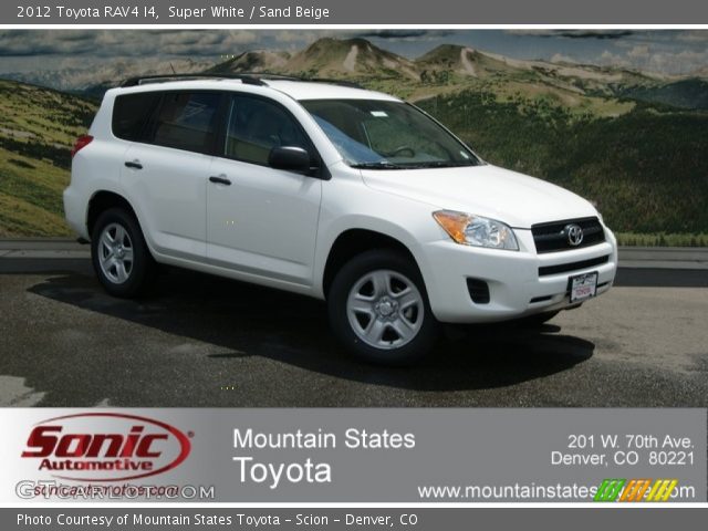 2012 Toyota RAV4 I4 in Super White