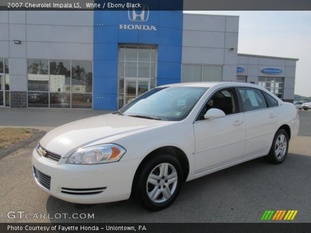 2007 Chevrolet Impala LS in White