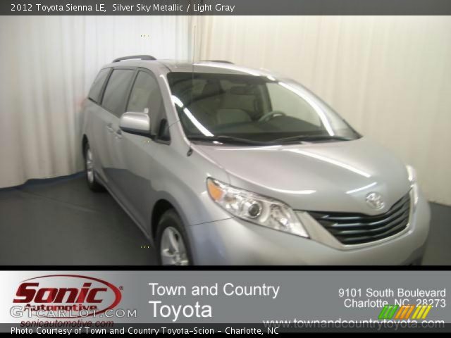 2012 Toyota Sienna LE in Silver Sky Metallic